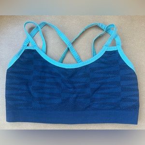 Smartwool size medium sports bra